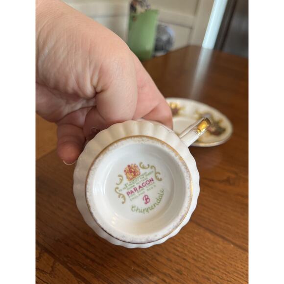 Paragon B Chippendale Tea Cup & Saucer Woman And Child Scene By Appointment - Picture 4 of 6